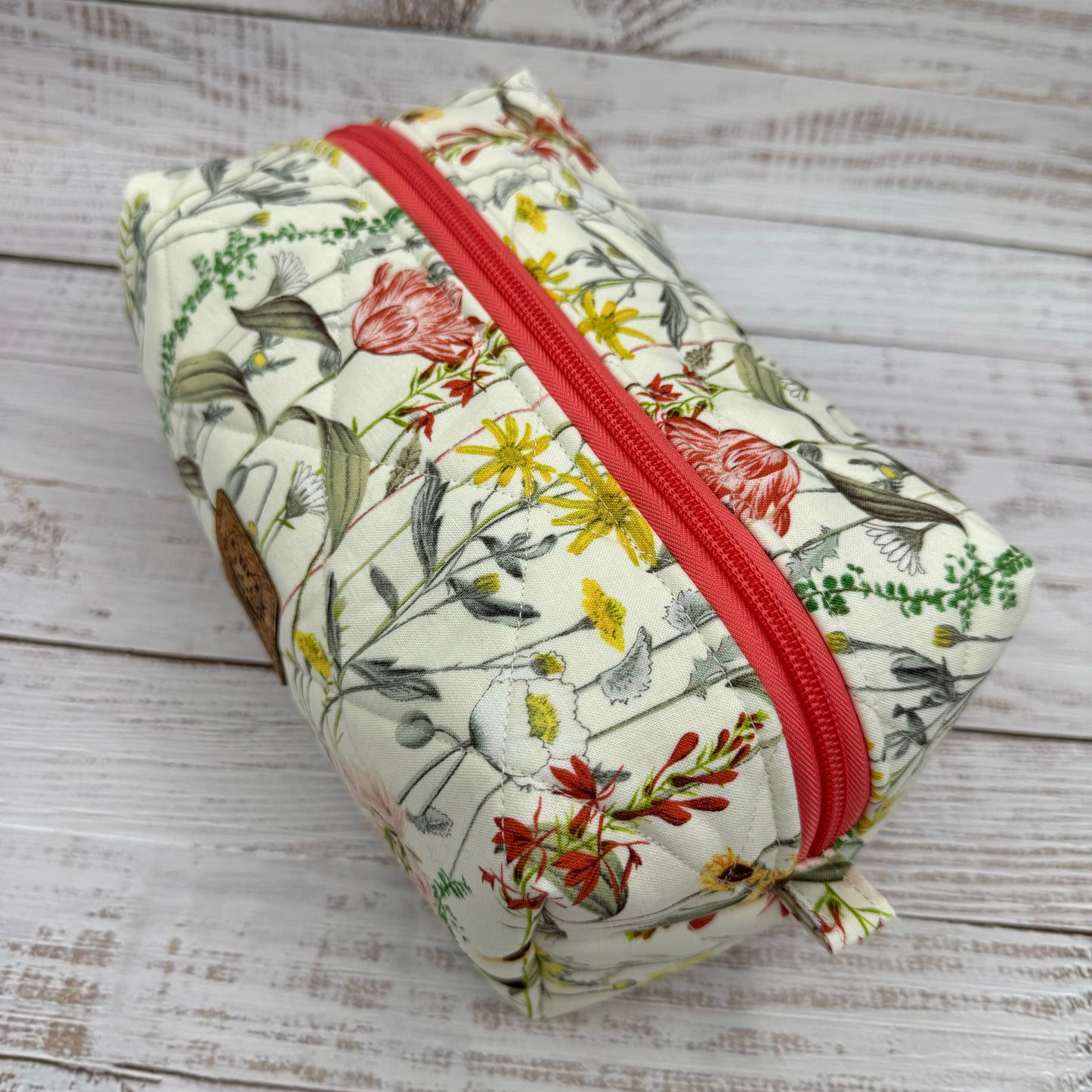 Botanical Wildflowers - Quilted Boxy Bag - Cosmetic Bag