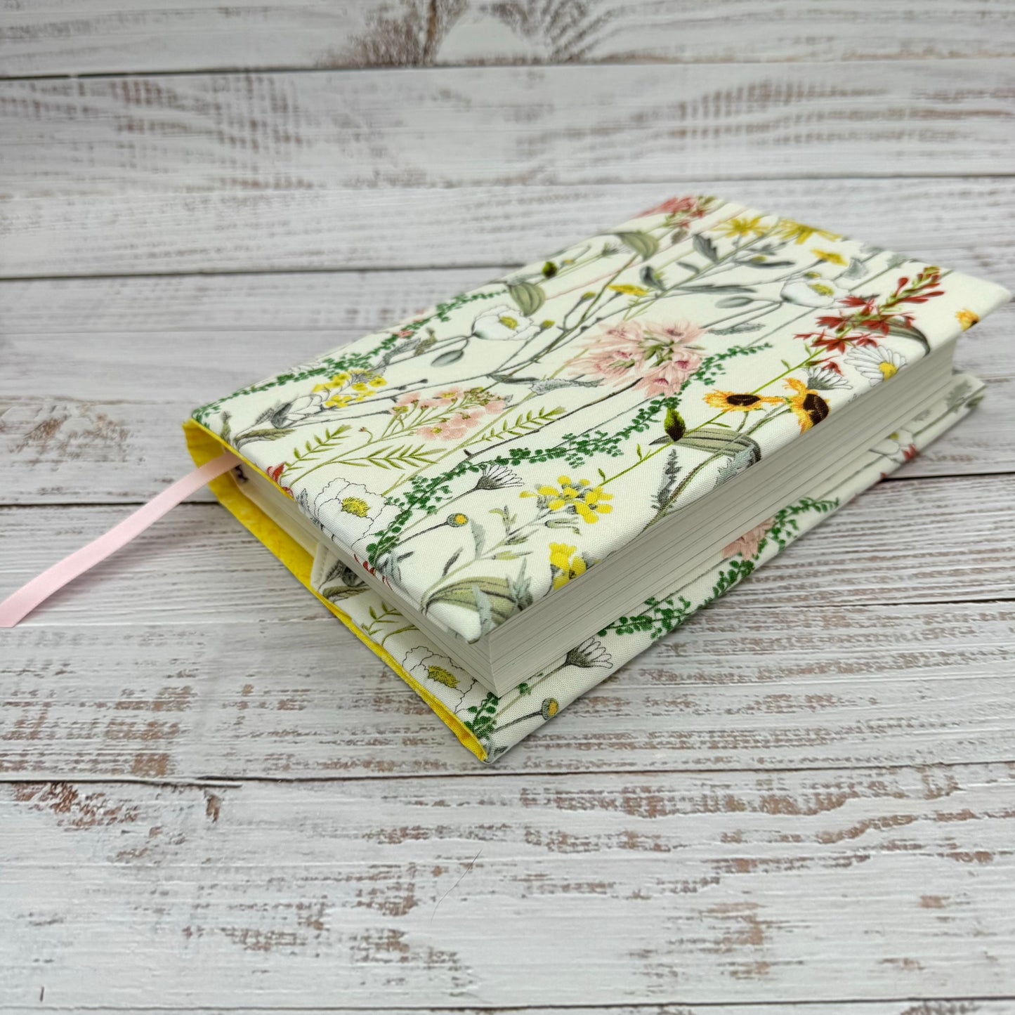 Botanical Wildflowers - Adjustable Dust Jacket, Book Cover
