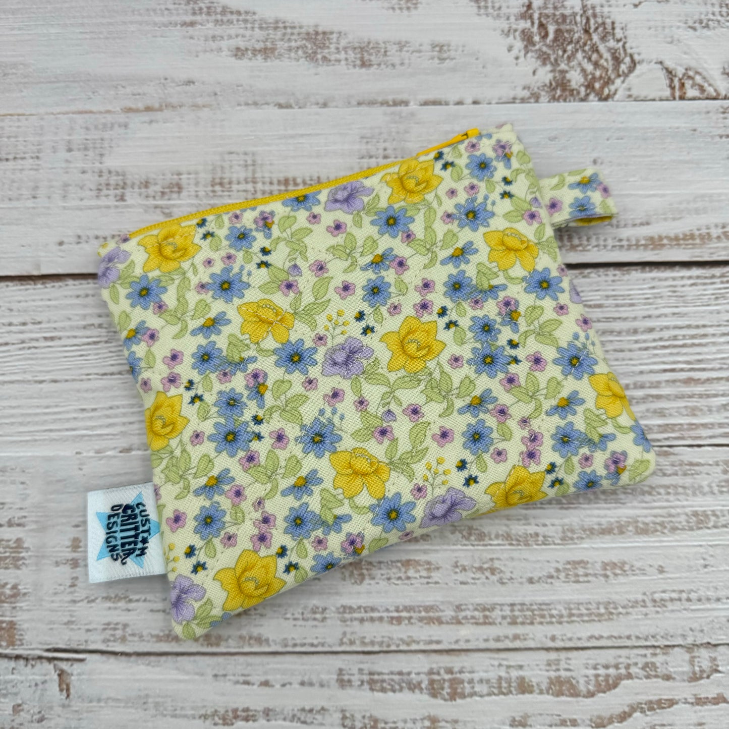 Ditsy Florals - Quilted Pouch - Coin Pouch - Keychain Clutch