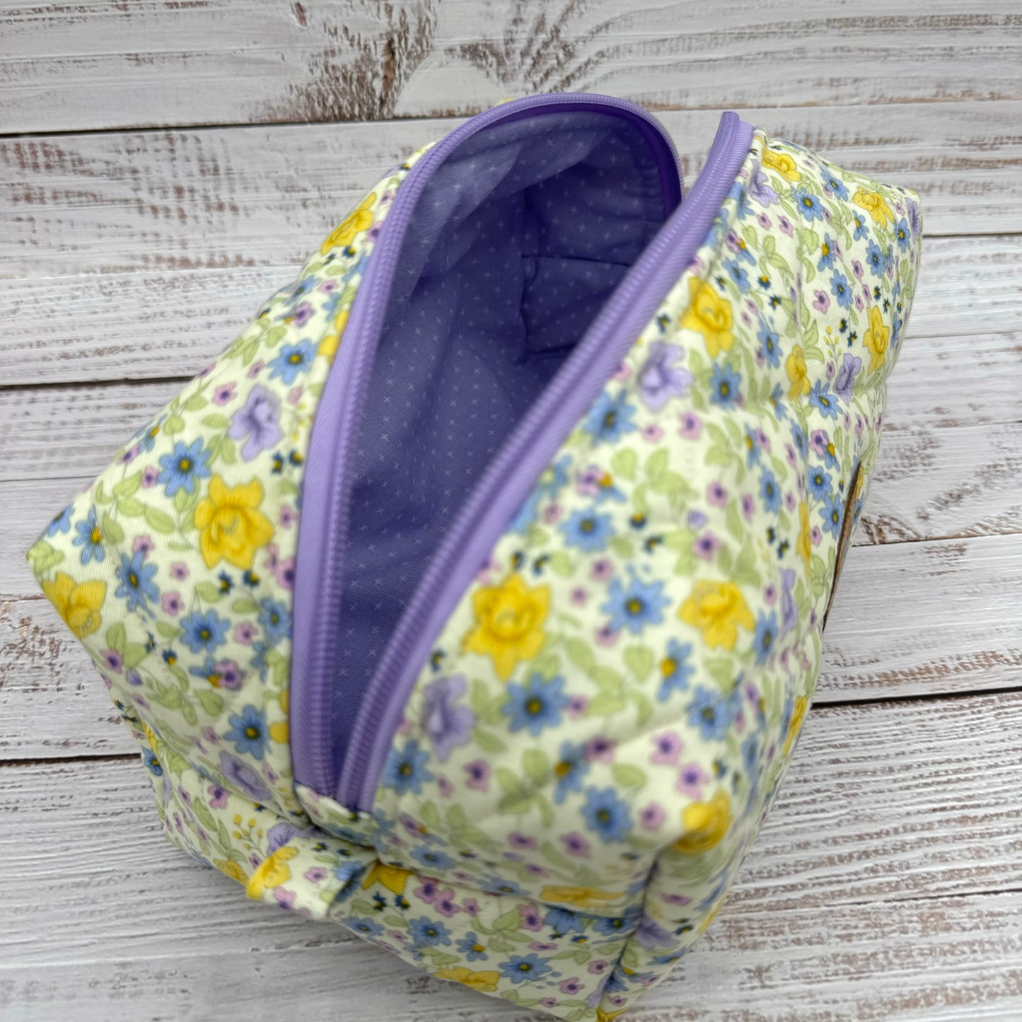 Ditsy Florals - Quilted Boxy Bag - Cosmetic Bag