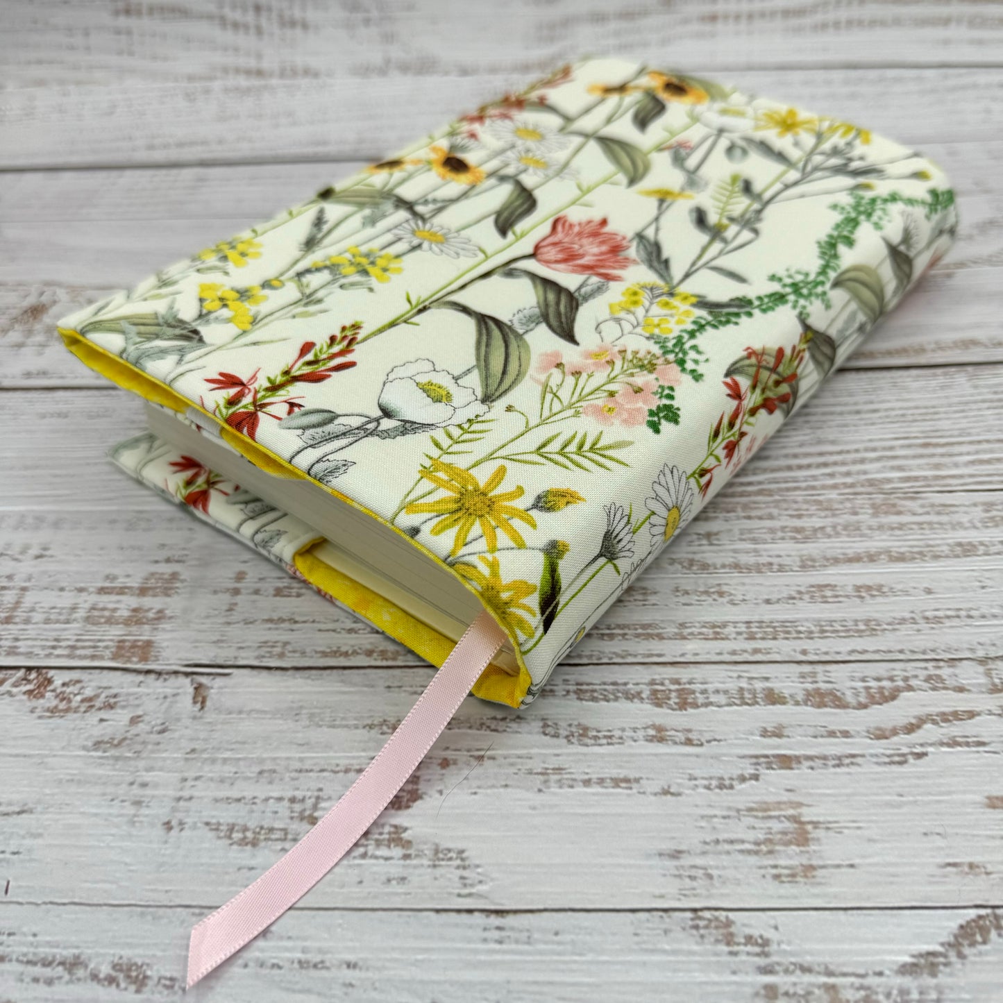 Botanical Wildflowers - Adjustable Dust Jacket, Book Cover
