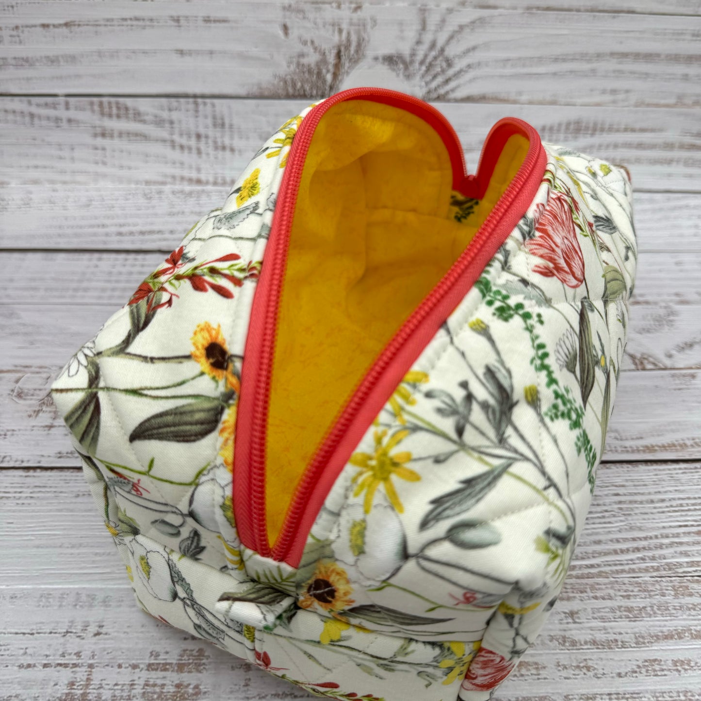 Botanical Wildflowers - Quilted Boxy Bag - Cosmetic Bag