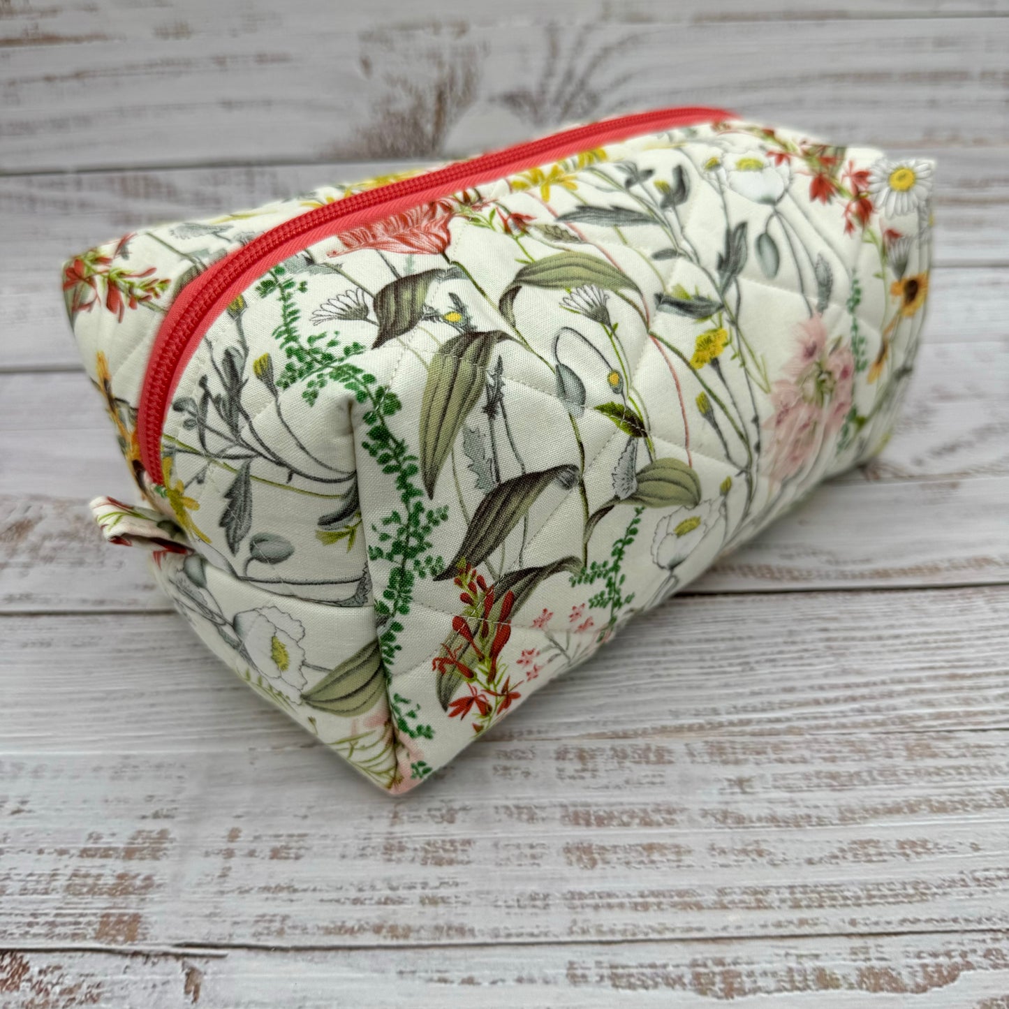 Botanical Wildflowers - Quilted Boxy Bag - Cosmetic Bag