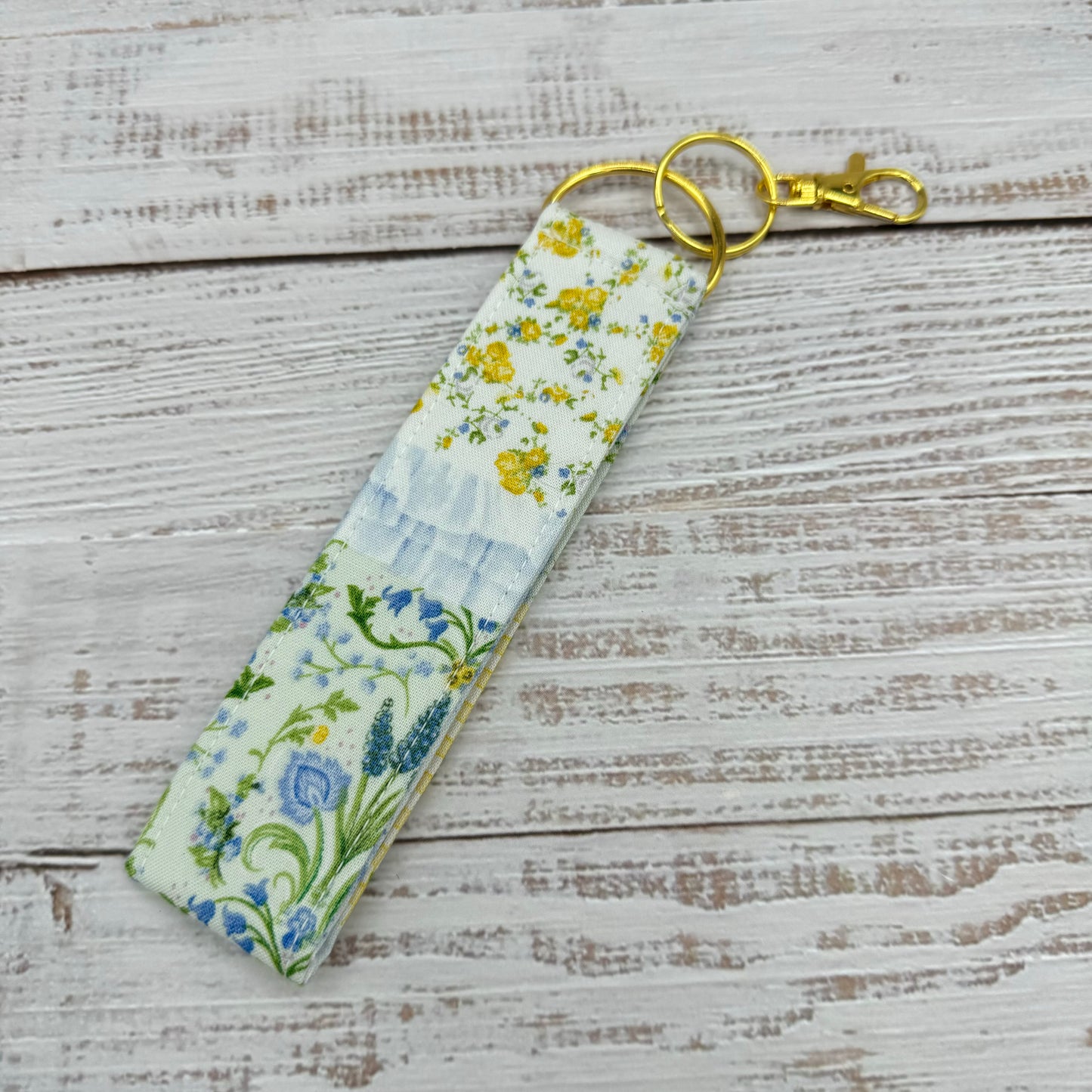 Patchwork Floral - Wristlet Keychain