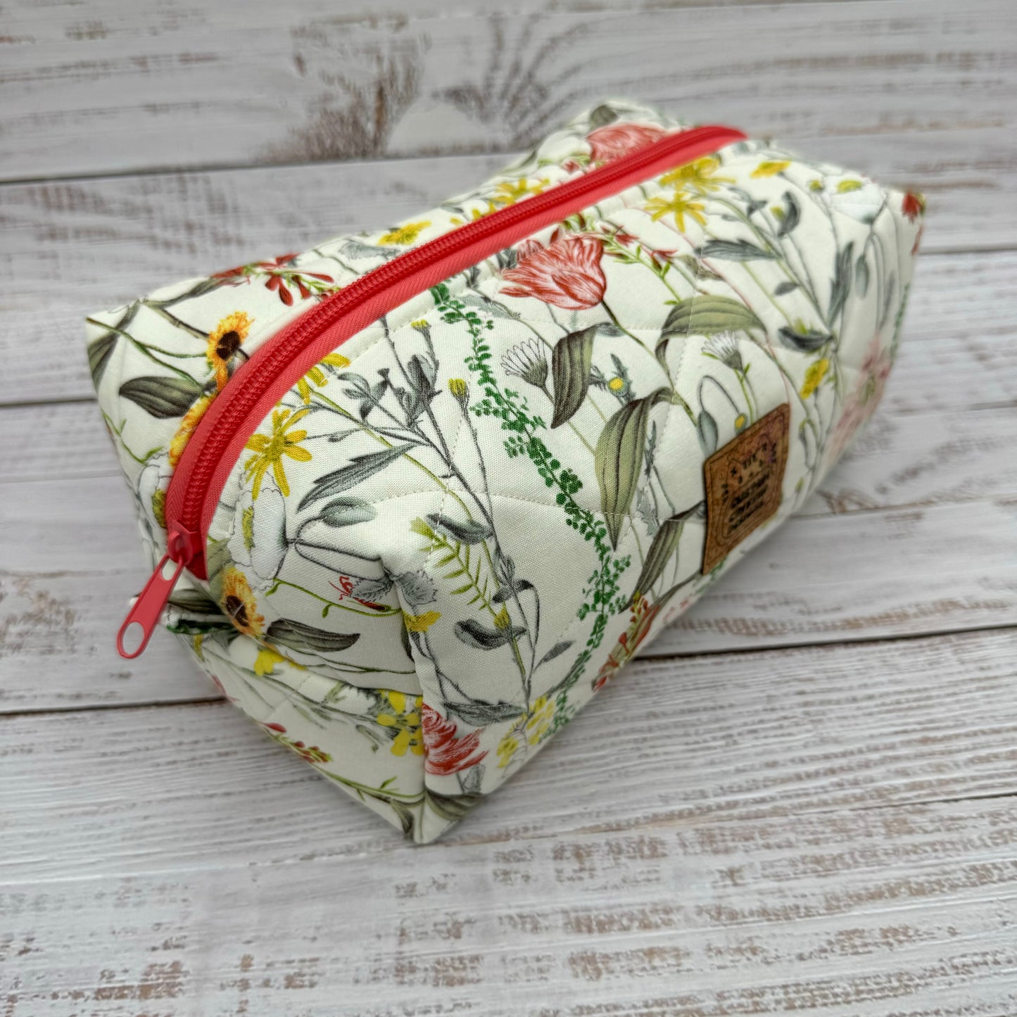 Botanical Wildflowers - Quilted Boxy Bag - Cosmetic Bag