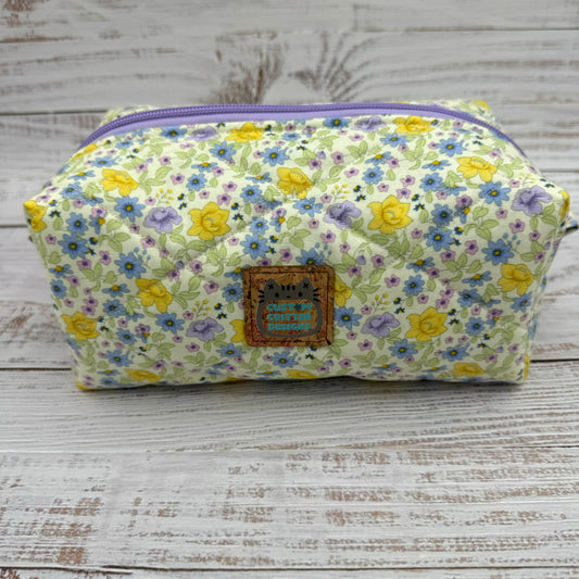 Ditsy Florals - Quilted Boxy Bag - Cosmetic Bag