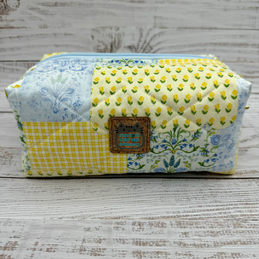 Patchwork Floral - Quilted Boxy Bag - Cosmetic Bag