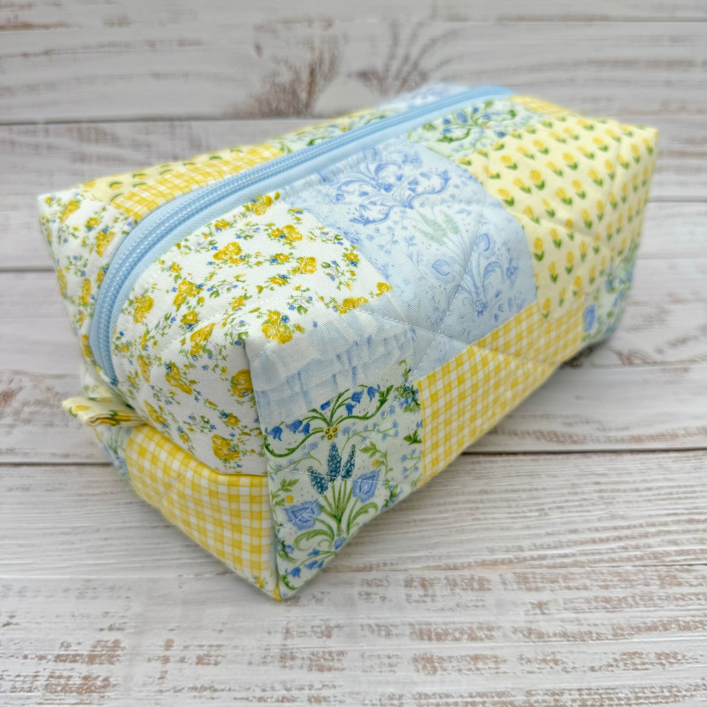 Patchwork Floral - Quilted Boxy Bag - Cosmetic Bag