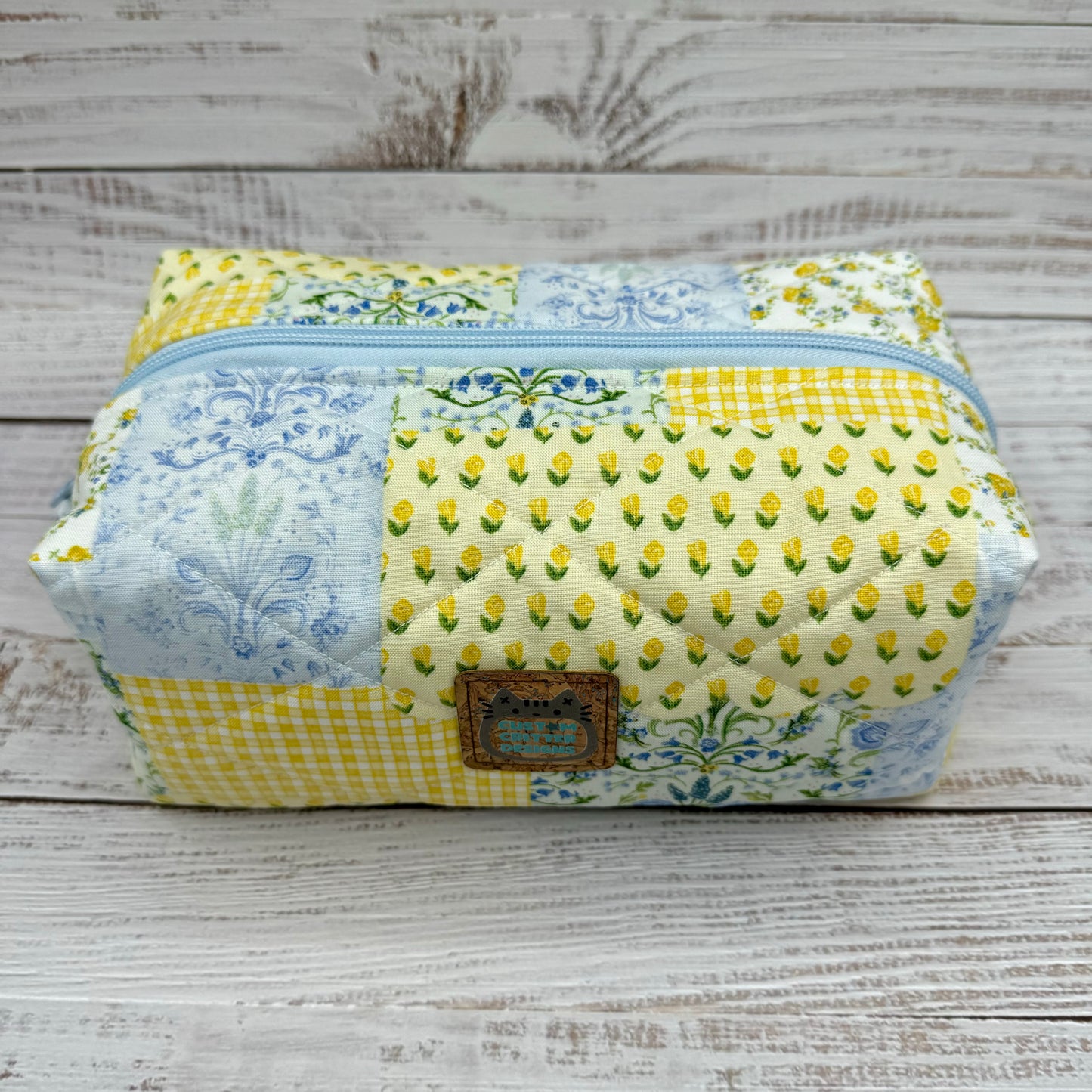 Patchwork Floral - Quilted Boxy Bag - Cosmetic Bag